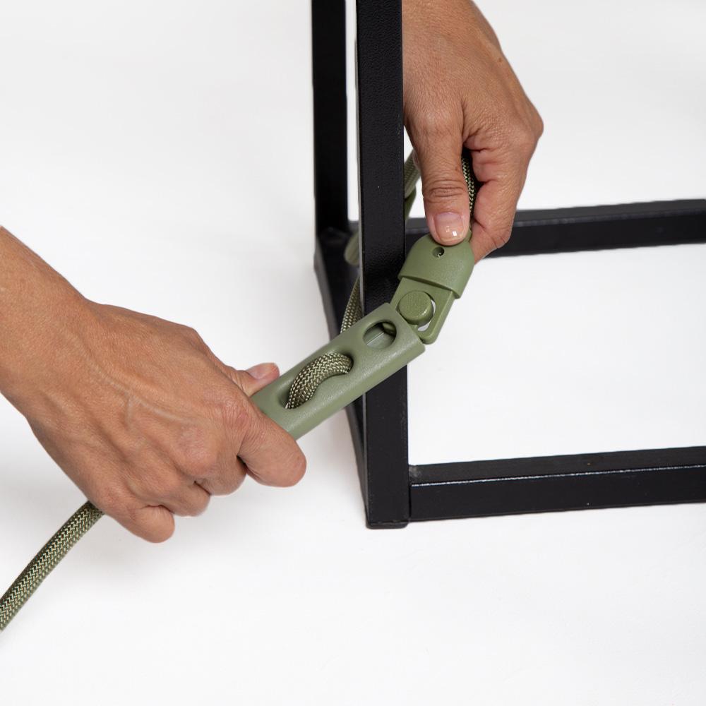 Army Green Hands - Free Leash