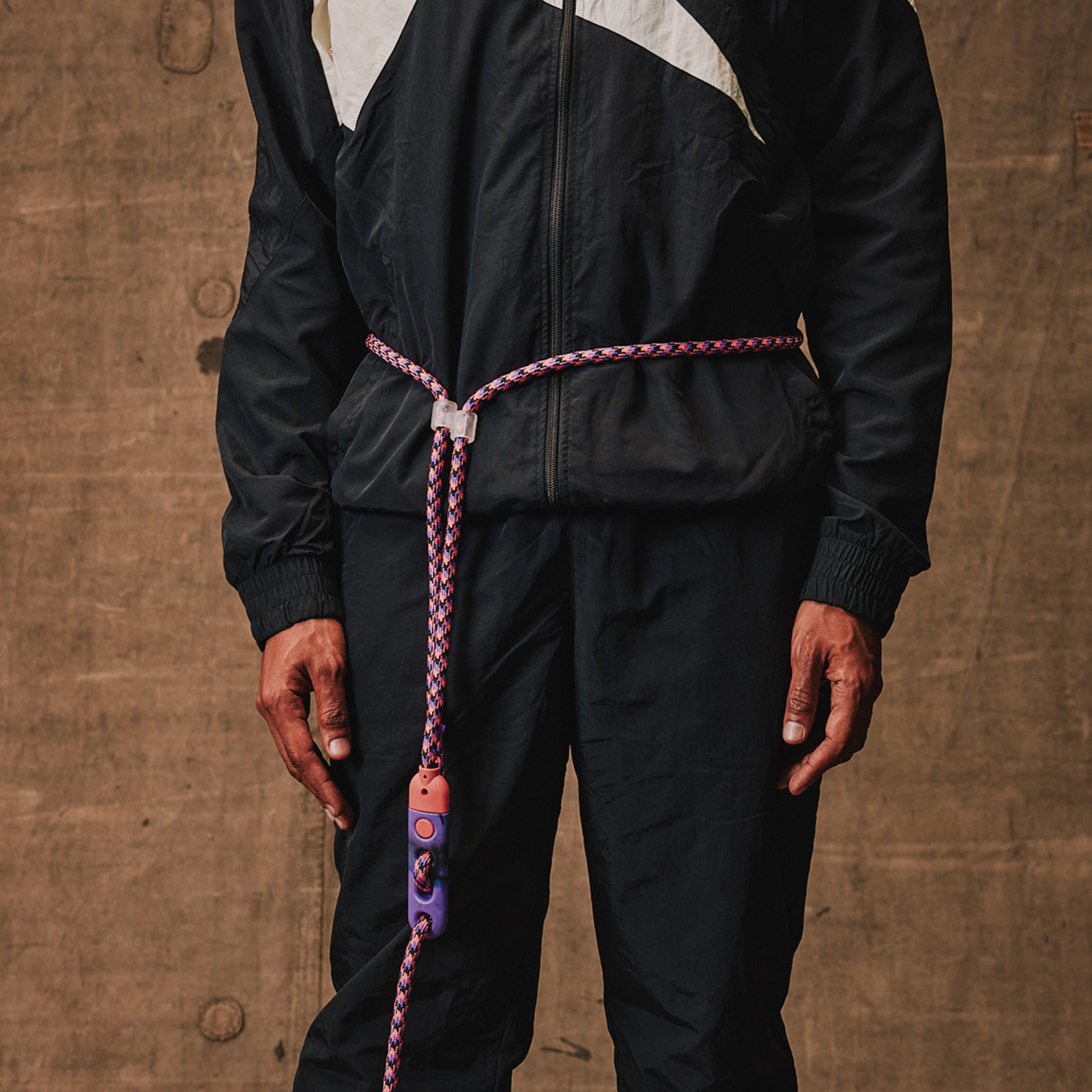 Reebok Court Hands - Free Leash [Limited Edition]